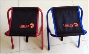 IGUANA ALU 3 - כסא מיני אדום